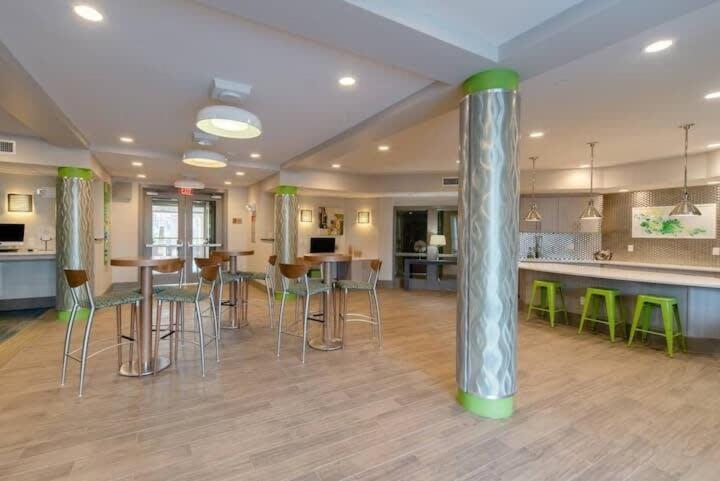Ferienwohnung 100 Year Old Historic Brick 2Br Loft Large Patio1 Durham Exterior foto