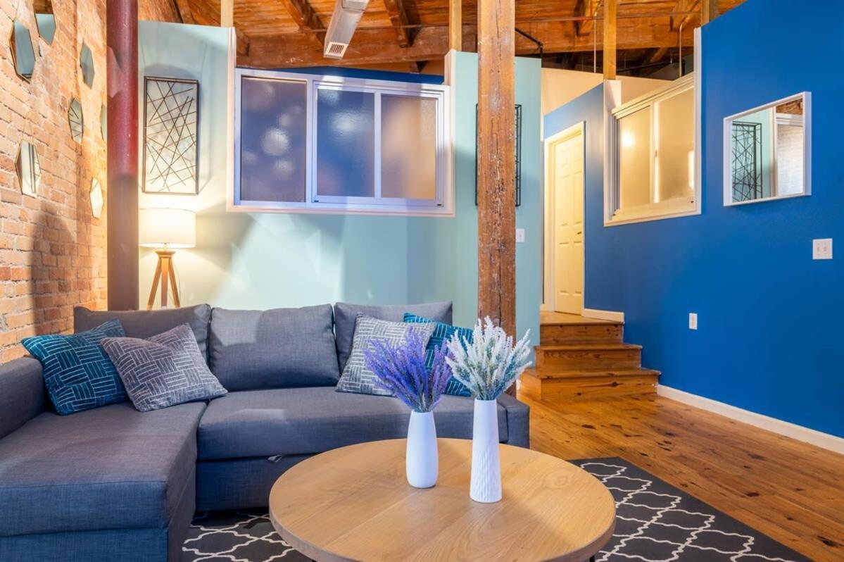 Ferienwohnung 100 Year Old Historic Brick 2Br Loft Large Patio1 Durham Exterior foto